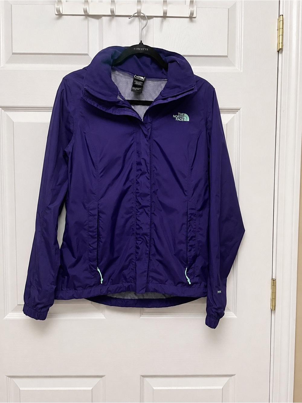 The North Face Women's Hyvent Purple Rain Jacket